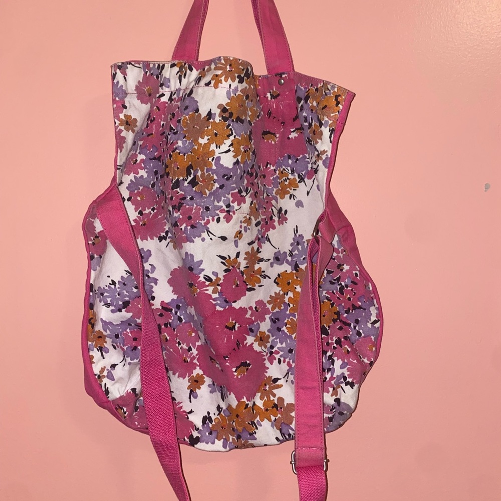 A used pink Aeropostale bag